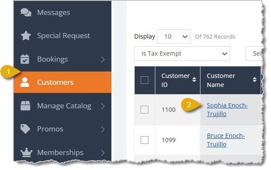 Image highlighting the Customers area in the main menu and a customer's name, which is clickable.